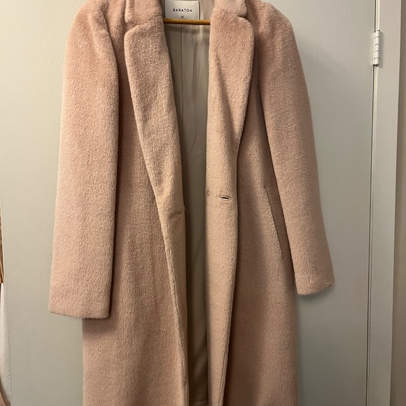 Babaton Stedman alpaca coat in pink - Picture 2 of 3